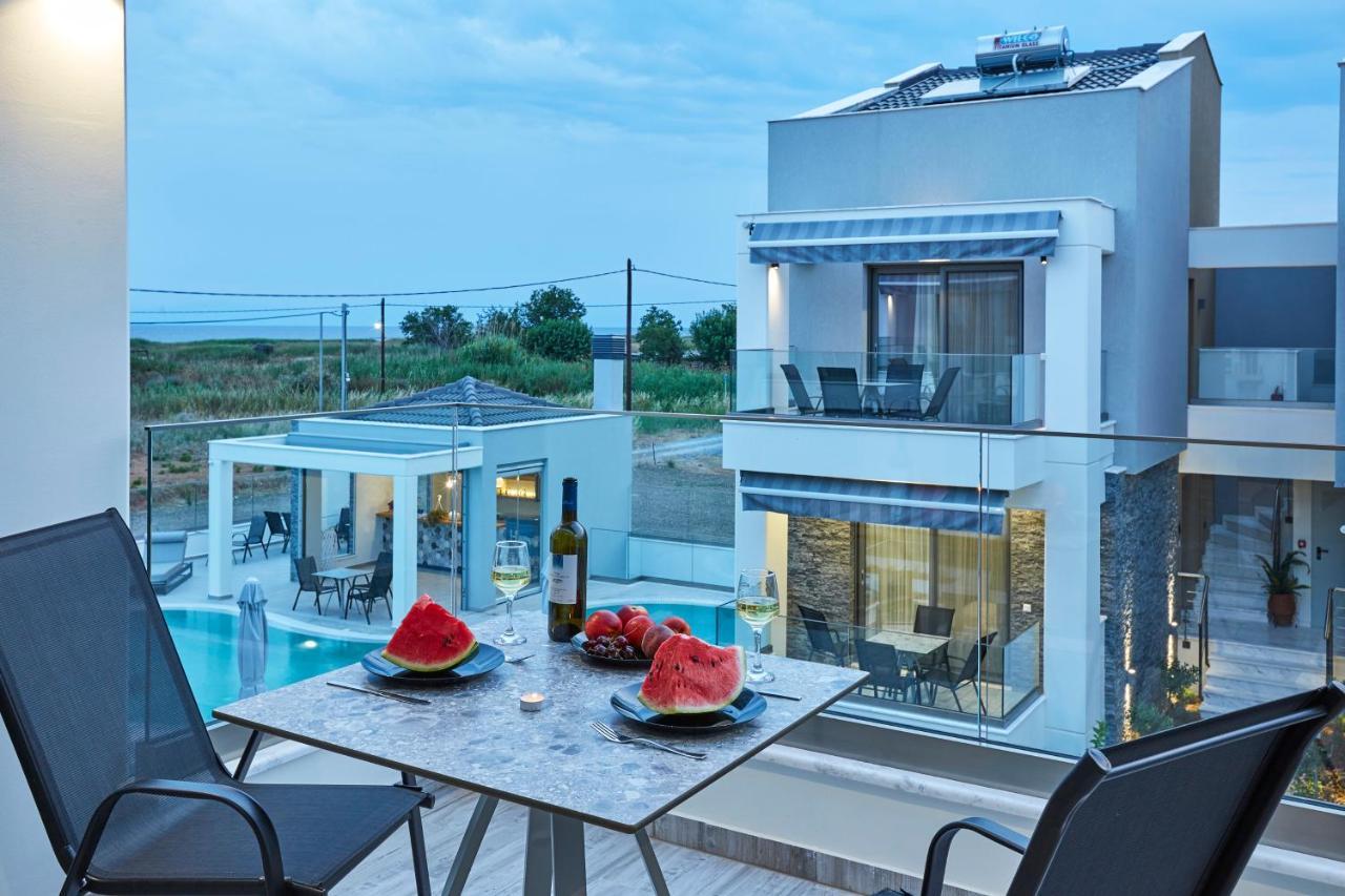 Greystone Suites Paralia Dionysiou Luaran gambar